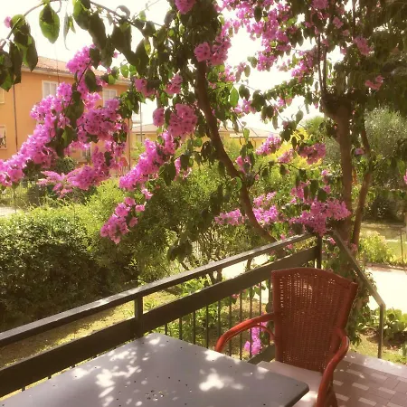 Residenza Bouganville Torri Del Benaco